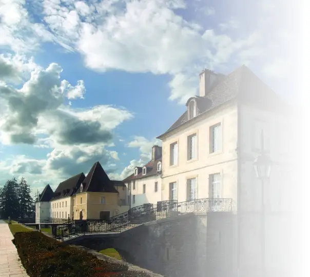rénovation Château de Gilly – Place du Château