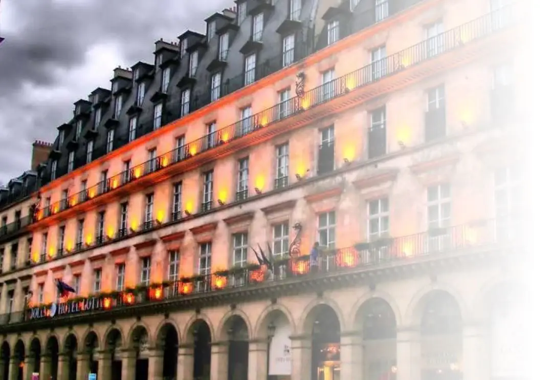 Rénovation plomberie sanitaires Hôtel Costes 5 étoiles Paris 1er – Christian Liaigre